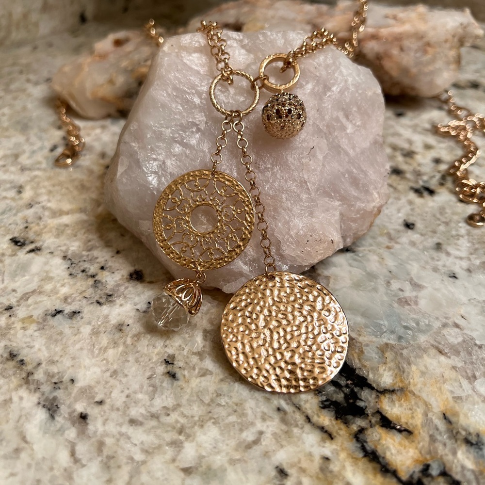 🌟Gold tone long necklace